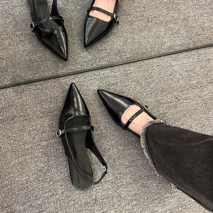 Calistra - Velvet Loafers